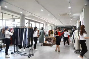 一線廠庫(kù) 重裝來(lái)襲,開(kāi)啟服飾零售新篇章